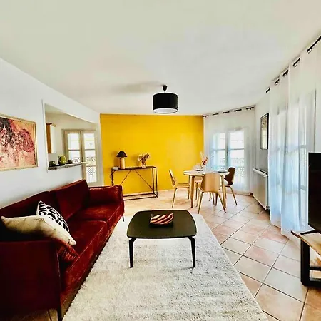 Apartment Le Sebastopol -tres Bel En Plein Centre De Beziers-wifi