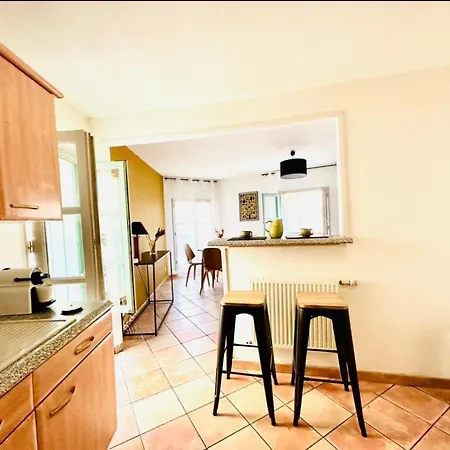 Le Sebastopol -tres Bel En Plein Centre De Beziers-wifi Apartment Beziers